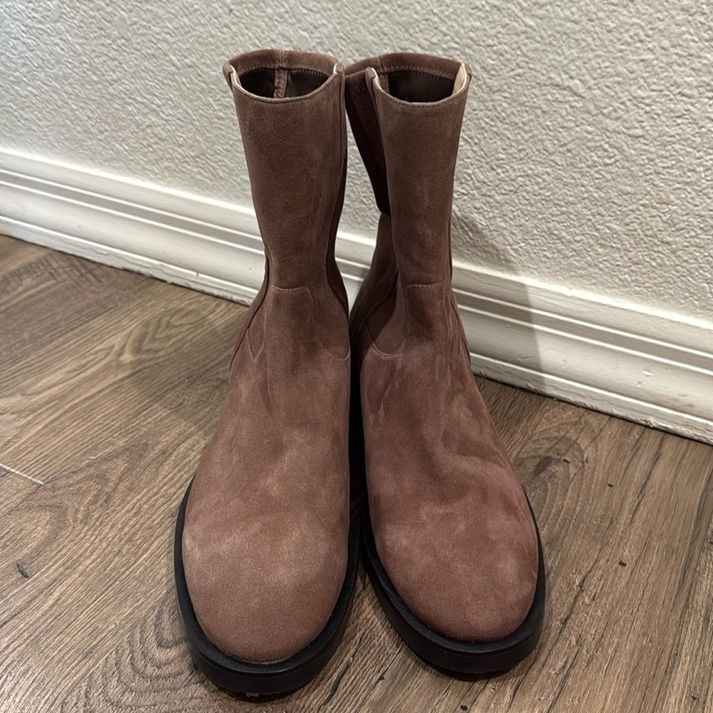 Brand New Stuart Weitzman Sadie Bootie in
Black